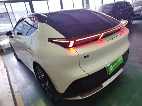 Lynk & Co Z20 2025, 28800 км, за 17586 USD