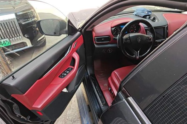 Maserati Levante 2016, 135300 км, за 28178 USD - фото 17