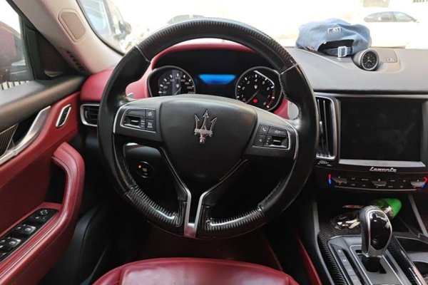 Maserati Levante 2016, 135300 км, за 28178 USD - фото 11