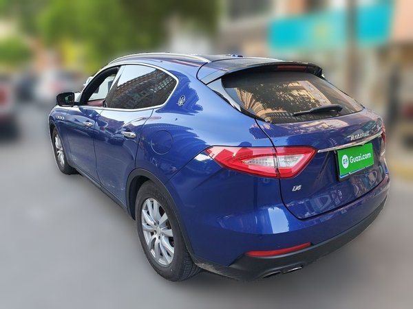 Maserati Levante 2018, 113200 км, за 31278 USD