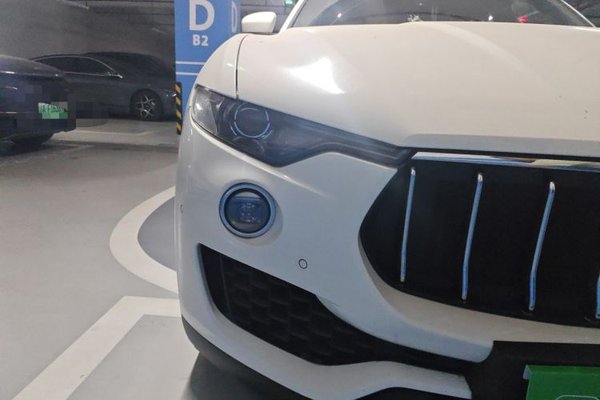 Maserati Levante 2018, 131200 км, за 32035 USD - фото 7