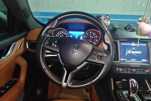 Maserati Levante 2018, 131200 км, за 32035 USD - фото 11