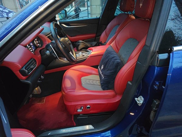 Maserati Levante 2021, 72100 км, за 60582 USD - фото 12