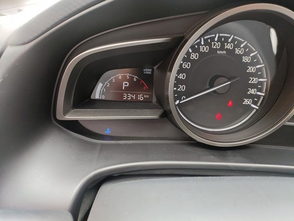 Mazda Mazda 3 Axela 2017, 33400 км, за 8553 USD - фото 13