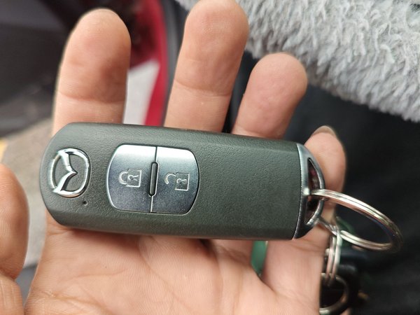 Mazda Mazda 3 Axela 2017, 33400 км, за 8553 USD - фото 9