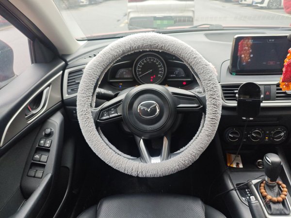 Mazda Mazda 3 Axela 2017, 33400 км, за 8553 USD - фото 11