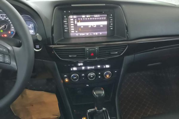 Mazda Atenza 2014, 98800 км, за 7728 USD - фото 15