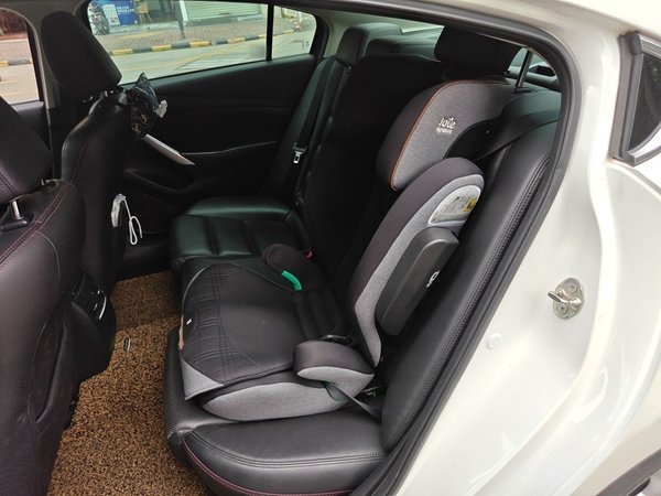 Mazda Atenza 2014, 110700 км, за 7736 USD - фото 20