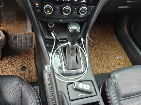 Mazda Atenza 2014, 110700 км, за 7736 USD - фото 13