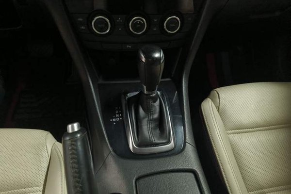 Mazda Atenza 2015, 73100 км, за 8114 USD - фото 22