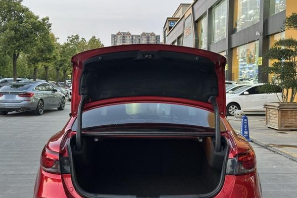 Mazda Atenza 2017, 43500 км, за 11697 USD - фото 17