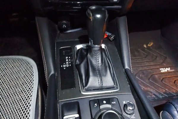 Mazda Atenza 2018, 111500 км, за 11821 USD - фото 13