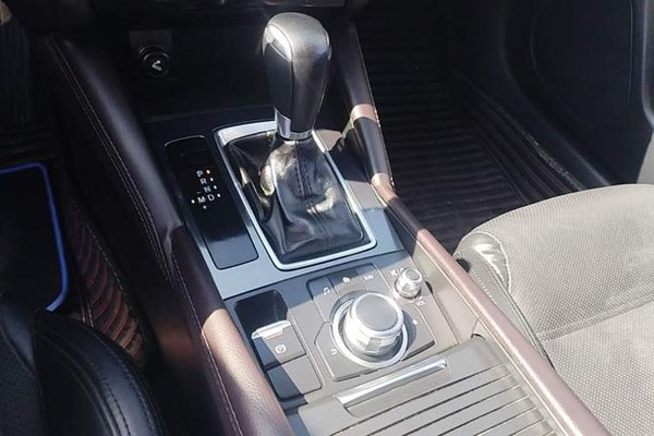 Mazda Atenza 2018, 111900 км, за 11171 USD - фото 16