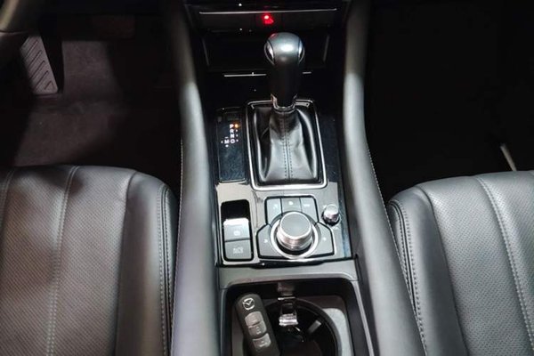 Mazda Atenza 2021, 40900 км, за 17701 USD - фото 17