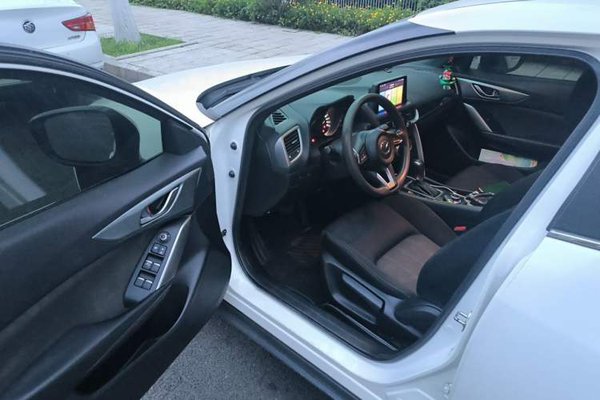 Mazda CX-4 2018, 105600 км, за 7326 USD - фото 16
