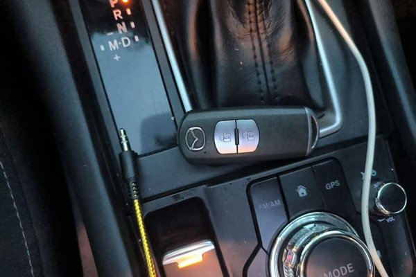 Mazda CX-4 2018, 105600 км, за 7326 USD - фото 20