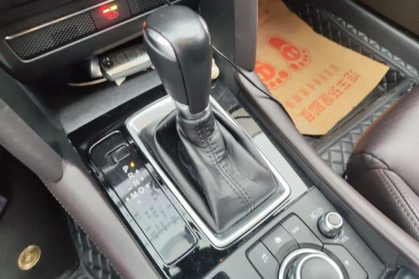 Mazda CX-4 2020, 97700 км, за 11081 USD - фото 11