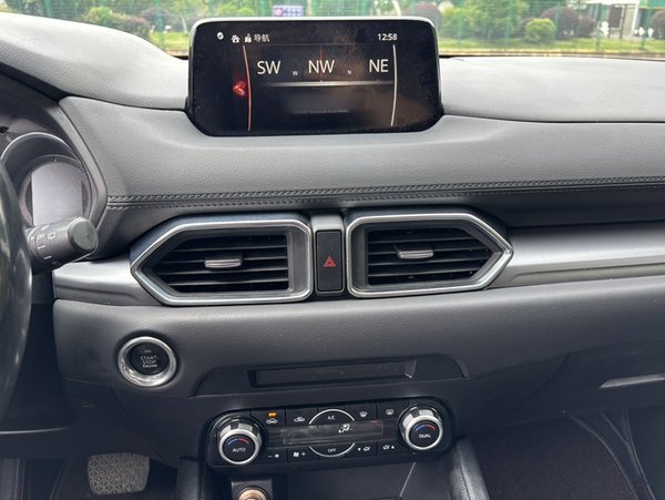 Mazda CX-5 2017, 113900 км, за 9954 USD - фото 11