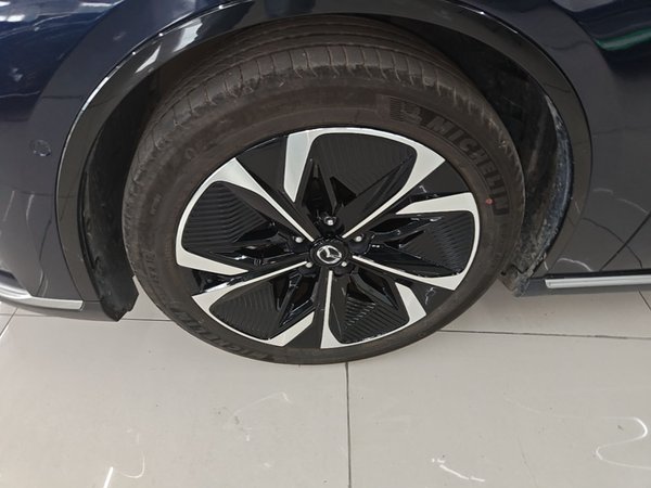 Mazda EZ-6 2024, 18000 км, за 19833 USD - фото 8