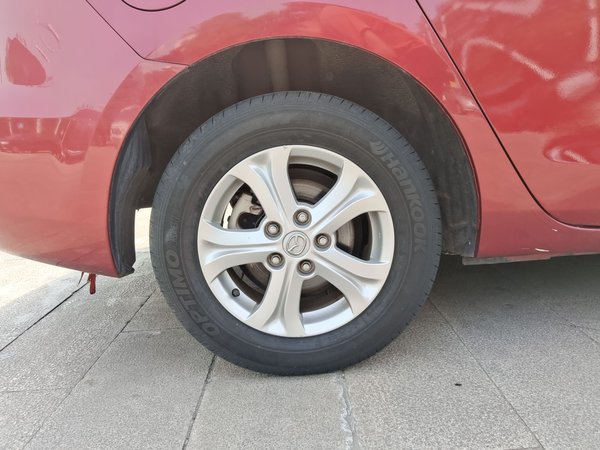 Mazda 3 2015, 91700 км, за 5873 USD - фото 10