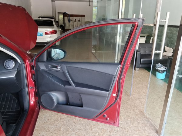 Mazda 3 2015, 91700 км, за 5873 USD - фото 25