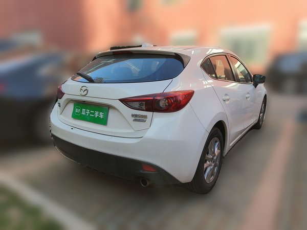 Mazda Mazda 3 Axela 2014, 111000 км, за 6702 USD - фото 6