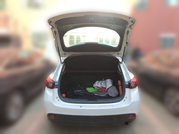 Mazda Mazda 3 Axela 2014, 111000 км, за 6702 USD - фото 16