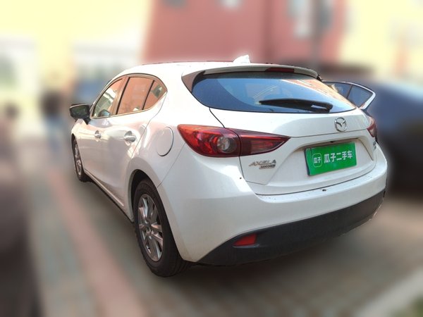 Mazda Mazda 3 Axela 2014, 111000 км, за 6702 USD