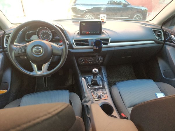 Mazda Mazda 3 Axela 2014, 111000 км, за 6702 USD - фото 18