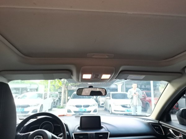 Mazda Mazda 3 Axela 2014, 96800 км, за 6613 USD - фото 21
