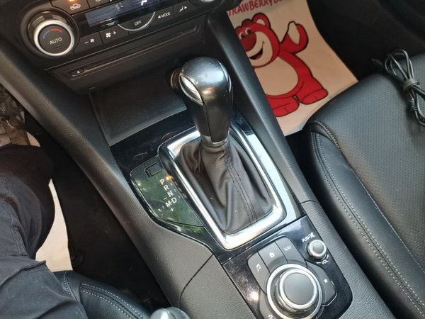 Mazda Mazda 3 Axela 2014, 96800 км, за 6613 USD - фото 17