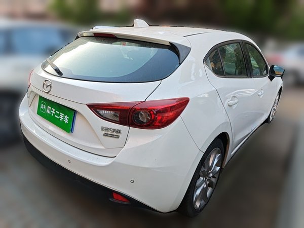 Mazda Mazda 3 Axela 2014, 113300 км, за 5169 USD - фото 10