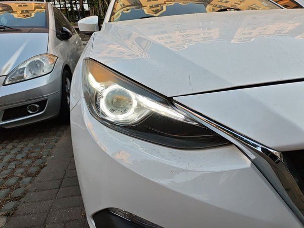 Mazda Mazda 3 Axela 2014, 113300 км, за 5169 USD - фото 11
