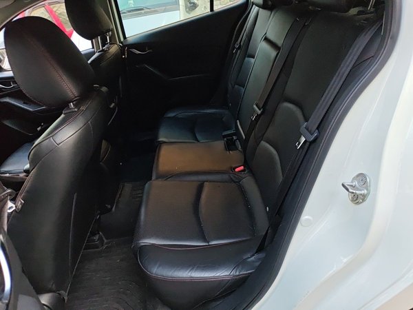 Mazda Mazda 3 Axela 2014, 113300 км, за 5169 USD