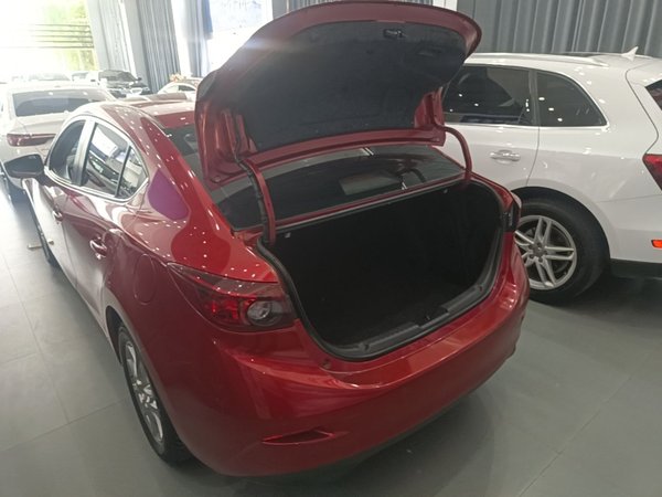 Mazda Mazda 3 Axela 2016, 128500 км, за 7108 USD - фото 22