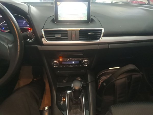 Mazda Mazda 3 Axela 2016, 128500 км, за 7108 USD - фото 17