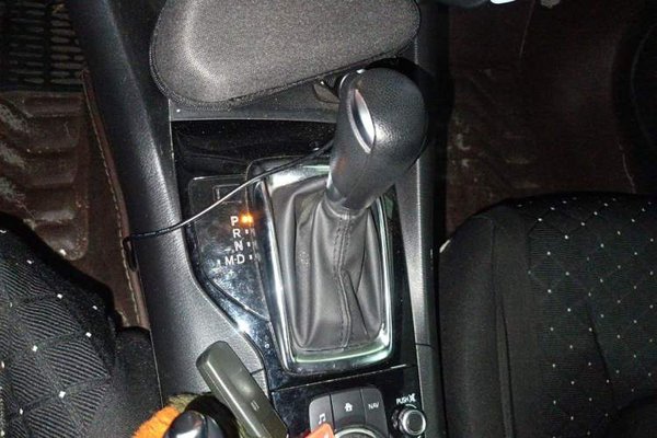 Mazda Mazda 3 Axela 2016, 85600 км, за 6345 USD - фото 15