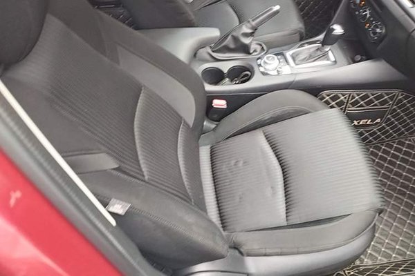 Mazda Mazda 3 Axela 2016, 93699 км, за 7249 USD - фото 23