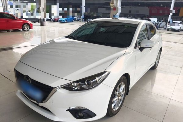 Mazda Mazda 3 Axela · 2016 год
