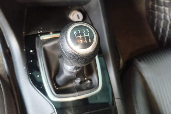 Mazda Mazda 3 Axela 2016, 107600 км, за 6466 USD - фото 16