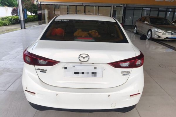 Mazda Mazda 3 Axela 2016, 107600 км, за 6466 USD