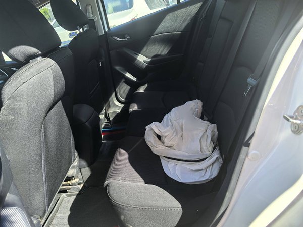 Mazda 3 Axela 2016, 181100 км, за 5941 USD - фото 16