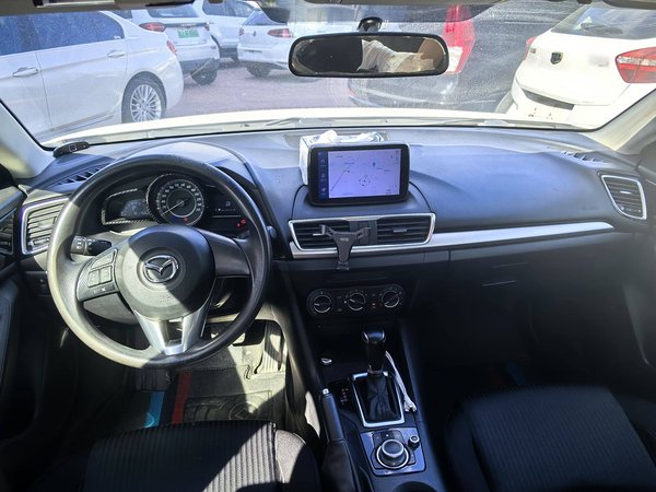 Mazda 3 Axela 2016, 181100 км, за 5941 USD - фото 11