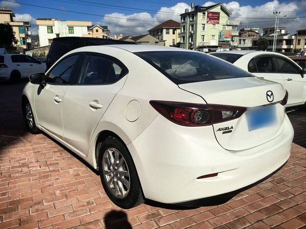 Mazda 3 Axela 2016, 181100 км, за 5941 USD