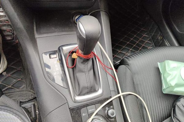 Mazda Mazda 3 Axela 2016, 83400 км, за 6404 USD - фото 11