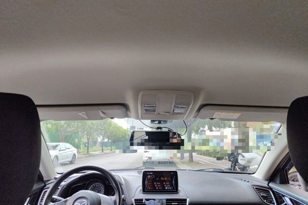 Mazda Mazda 3 Axela 2016, 83400 км, за 6404 USD - фото 15