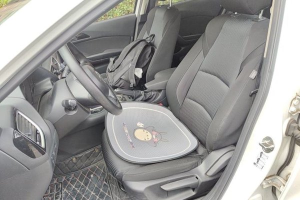 Mazda Mazda 3 Axela 2016, 83400 км, за 6404 USD - фото 12