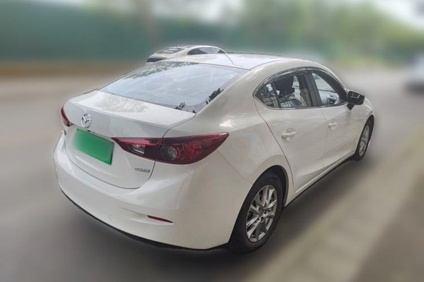 Mazda Mazda 3 Axela 2016, 83400 км, за 6404 USD
