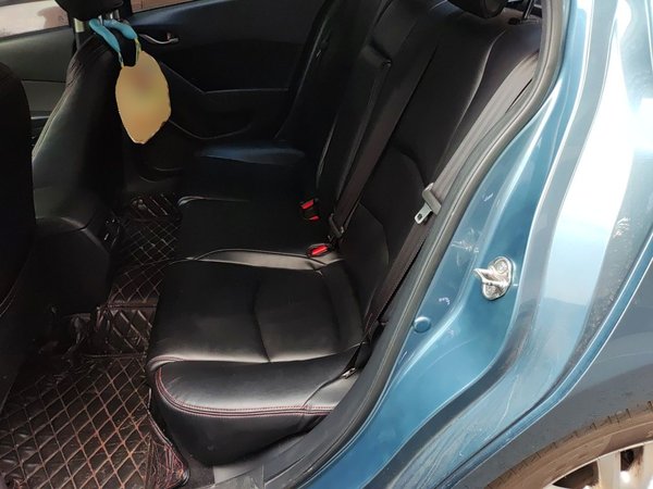 Mazda Mazda 3 Axela 2017, 101600 км, за 6856 USD - фото 18