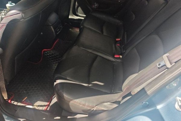 Mazda Mazda 3 Axela 2017, 98600 км, за 8790 USD - фото 20